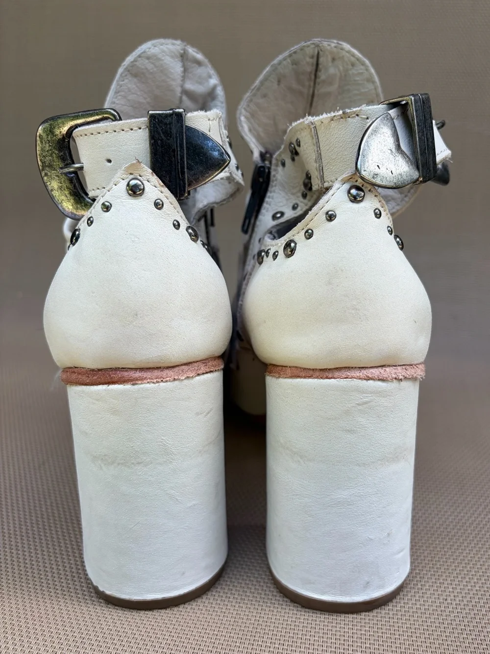 Freebird Jericho White Cream Leather Studded Booties With Block Heel Size 9
